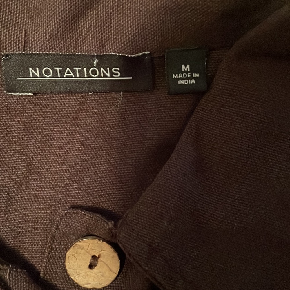 Notations embroidered button down top - Picture 6 of 7